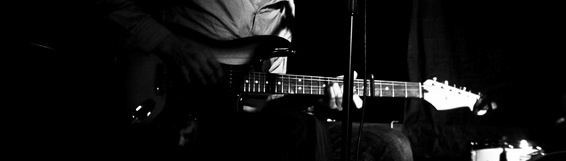 Solo 4 - by Adam Beattie - Flickr - Creative Commons